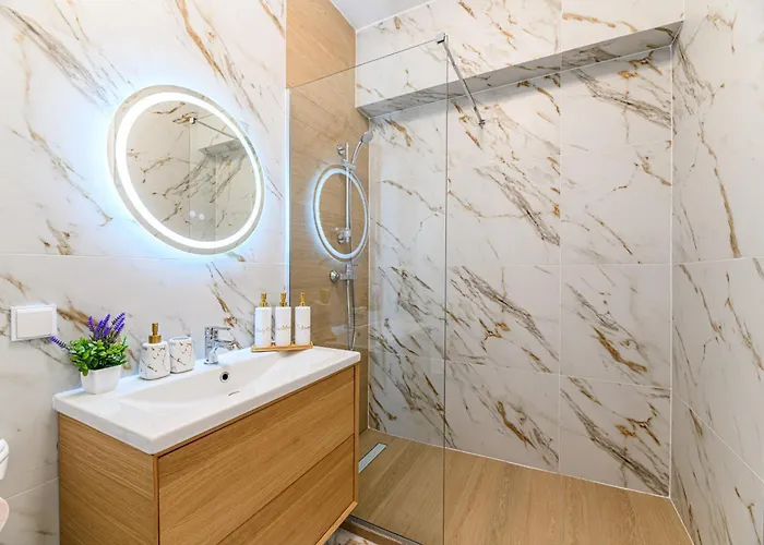 Mountain Paradise 公寓 *